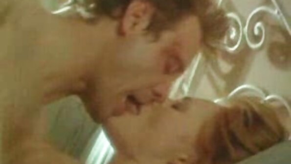 흑단 소녀 에 a 간의 두드리는 세션