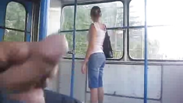 멋진 갈색 머리 달링 다이아몬드 키티 을 얻 그 엉덩이 파괴