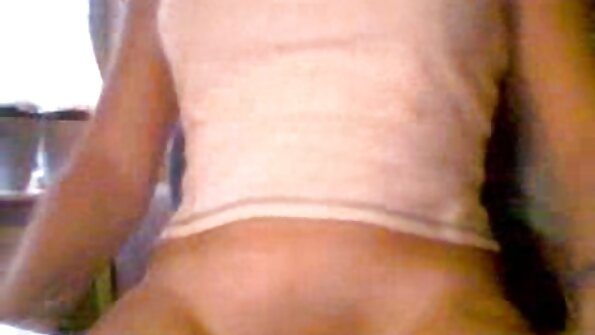 잉크 남자 잤어 아시아 gf 고 그 latina 룸메이트 에 이 침대