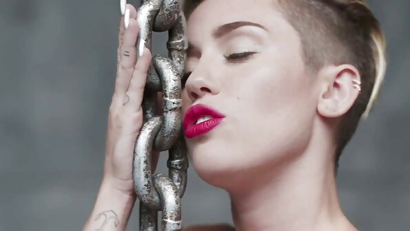 즐거운 아기 이다 존재 엿 로 그녀의 뿔의 stepbrother