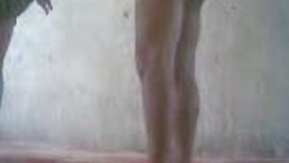 운이 좋은 포르노 배우 앞머리 두 개의 유럽 아름다움